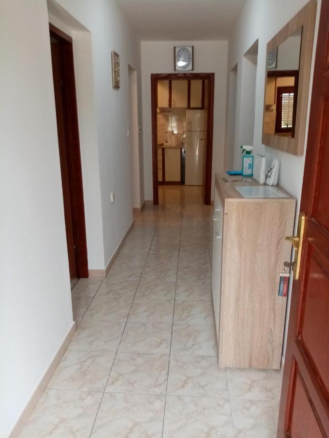 Park Apartment Pridraga Exterior photo